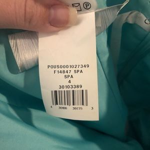 dress color description